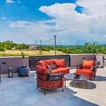 Gorgeous Home In Benkovac *