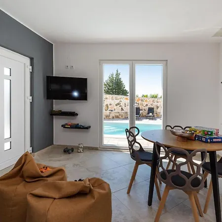 Luxurious Home In Benkovac *