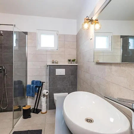 Tatil Evi Luxurious Home In Benkovac