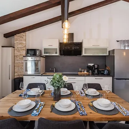 Tatil Evi Luxurious Home In Benkovac