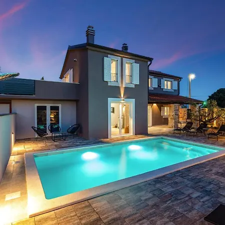 Tatil Evi Luxurious Home In Benkovac Benkovac