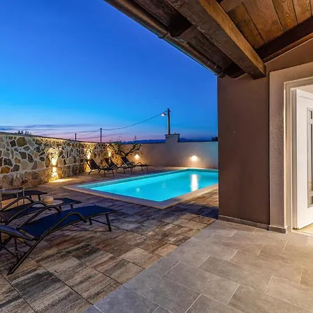 Luxurious Home In Benkovac Tatil Evi Benkovac