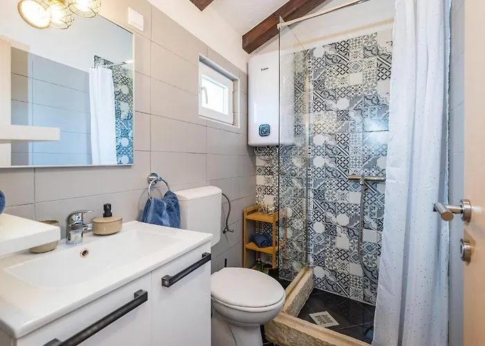 Gorgeous Home In Benkovac Benkovac